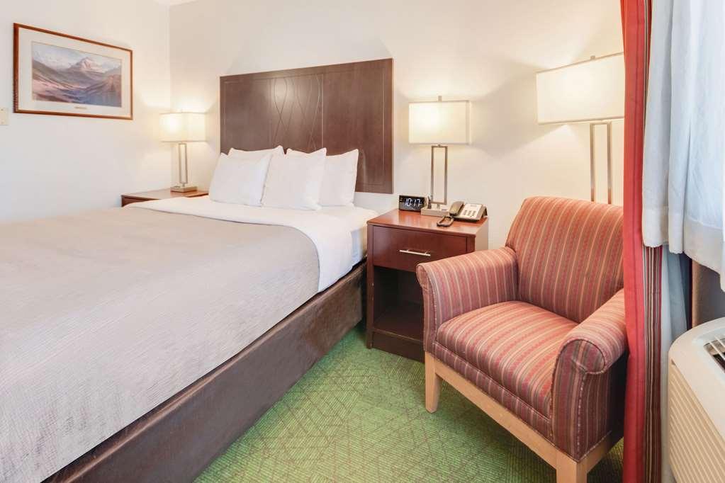 Quality Inn Belgrade Pokoj fotografie