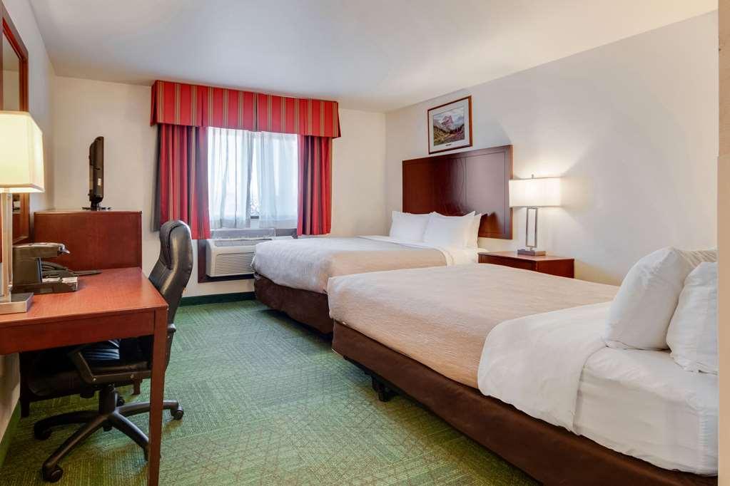 Quality Inn Belgrade Pokoj fotografie