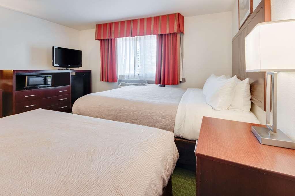 Quality Inn Belgrade Pokoj fotografie
